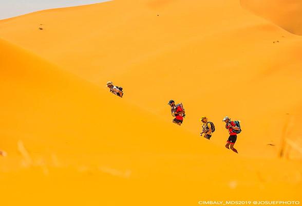 Riki Abad tras Marathon de Sables: "Casi el 80% de los españoles llevaban calcetín Lurbel"