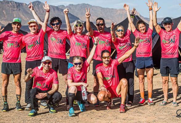 LURBEL VISTE AL EQUIPO OBRIR-SE AL MON PARA LA MARATHON DE SABLES