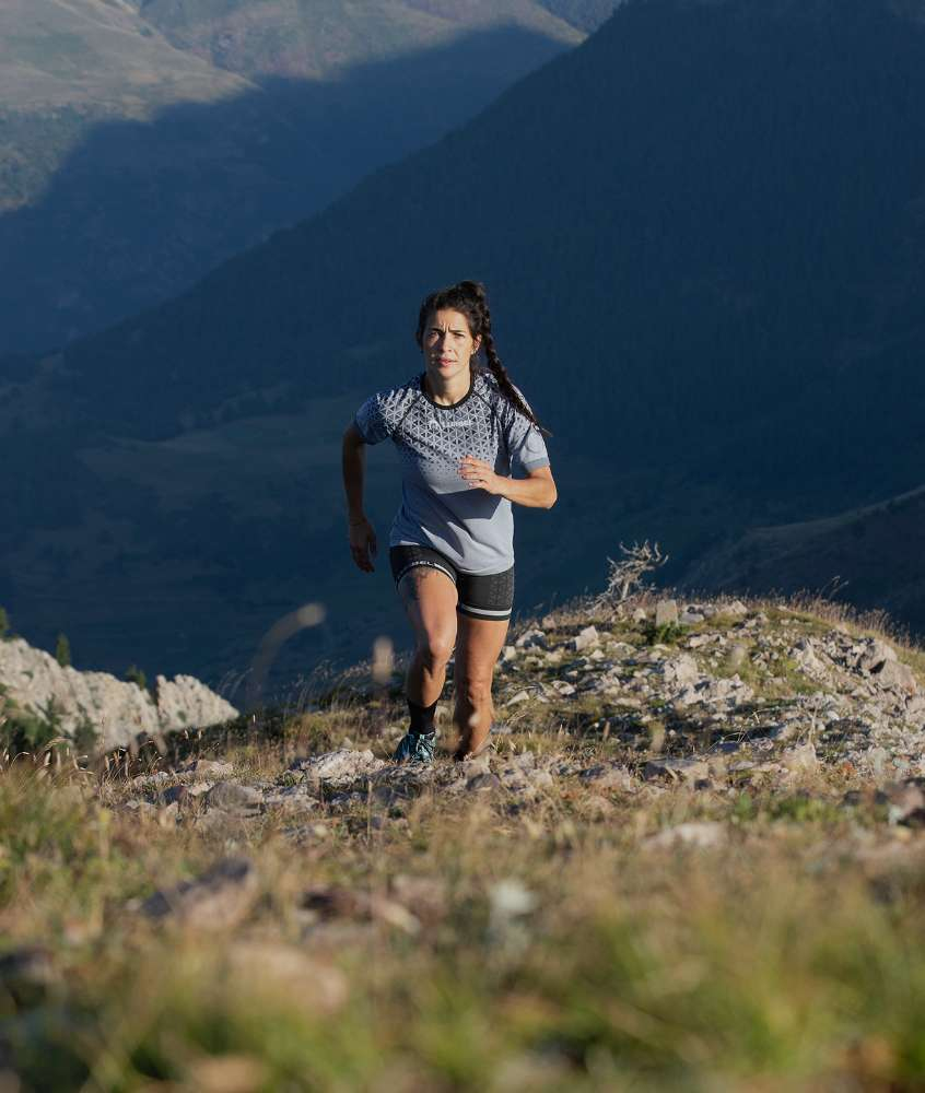 carru-depor-mujer_trail-running