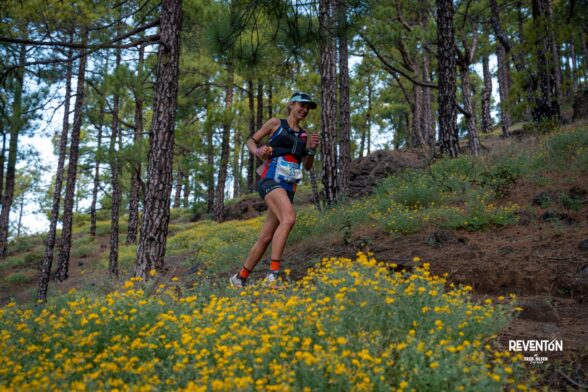 Rosa María Lara, medalla de bronce en el Campeonato de España de Ultra Trail de la RFEA